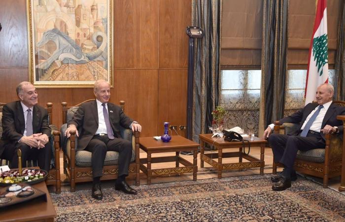 لبنان:
      نزوح
      أكثر
      من
      450
      ألف
      شخص
      منذ
      بدء
      الحرب
      بين
      «حزب
      الله»
      وإسرائيل