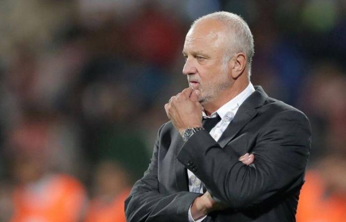 مدرب العراق يطالب بتأجيل ملحق المونديال