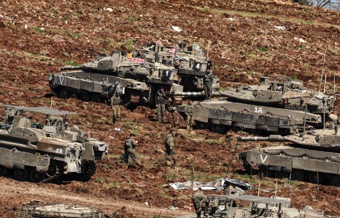 عون
      يستمزج
      آراء
      القوى
      السياسية
      بالتفاوض
      مباشرةً
      مع
      إسرائيل