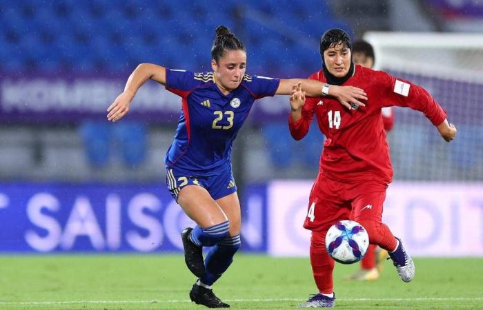 «ملثم»
      يسحب
      القابس
      ويمنع
      مراجعة
      ركلة
      جزاء
      في
      دوري
      الدرجة
      الثانية
      الألماني