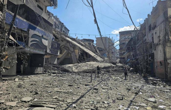 الغارات
      الإسرائيلية
      تمطر
      الضاحية
      الجنوبية
      و«القرض
      الحسن»
      هدف
      في
      كل
      لبنان