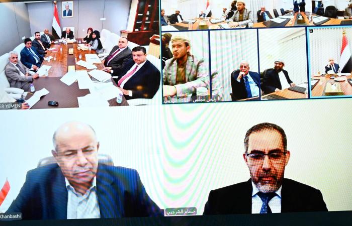 «الرئاسي
      اليمني»
      يناقش
      تداعيات
      حرب
      إيران...
      ويحذر
      الحوثيين