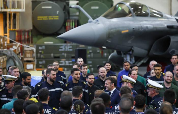 الحرب
      تزداد
      ضراوة...
      والأنظار
      على
      «هرمز»