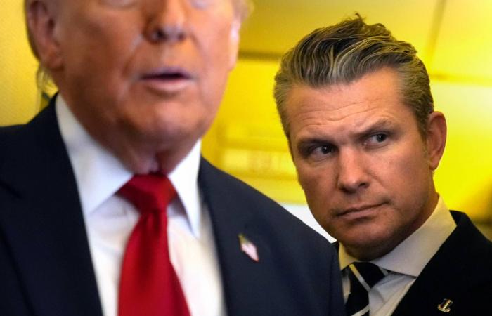 بوتين
      يدعو
      إلى
      «احتواء
      سريع
      للتصعيد»
      خلال
      مكالمة
      مع
      الرئيس
      الإيراني