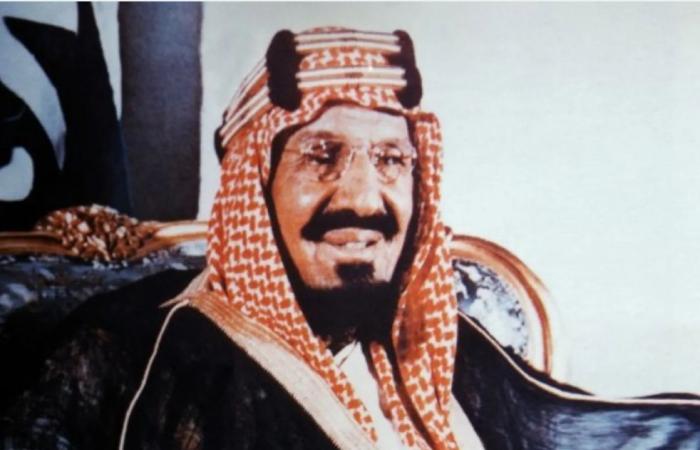 الإمارات:
      حريق
      في
      منشأة
      بمجمع
      الرويس
      الصناعي
      بأبوظبي
      دون
      إصابات