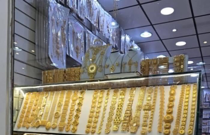 احتجاز
      مشتبَه
      به
      من
      «حماس»
      في
      قبرص
      مطلوب
      لألمانيا