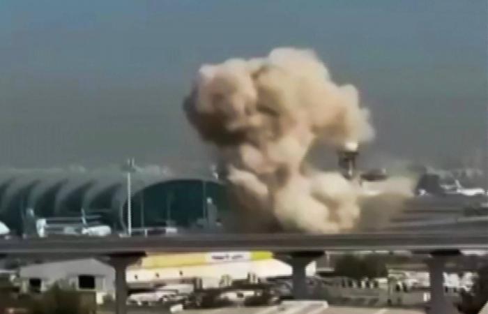 منظومات
      الدفاع
      الخليجية
      تواصل
      التصدي
      للهجمات
      الإيرانية