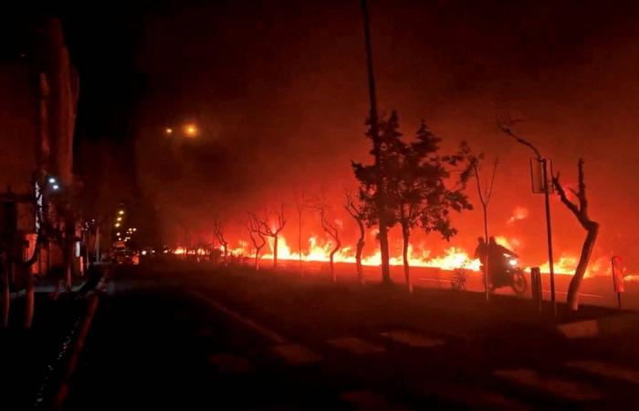 رفع
      تكلفة
      الحرب
      استراتيجية
      ضغط
      من
      طهران
      لدفع
      واشنطن
      للتراجع