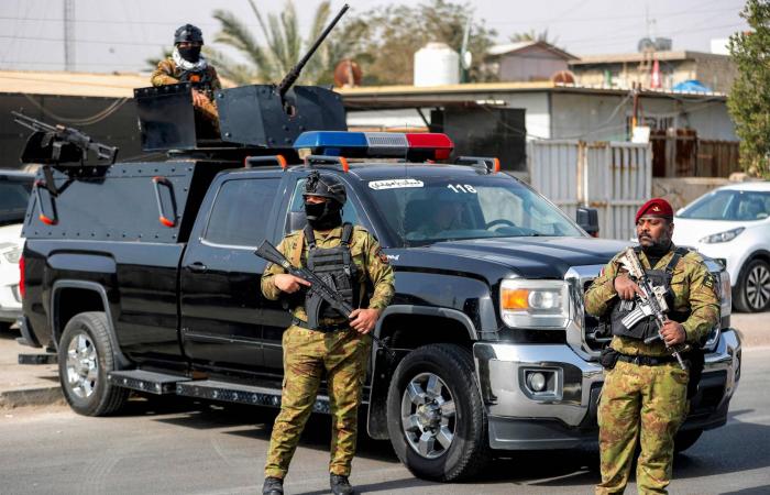 إسرائيل
      تحشد
      لمعركة
      طويلة
      وتتقدم
      ببطء
      في
      جنوب
      لبنان