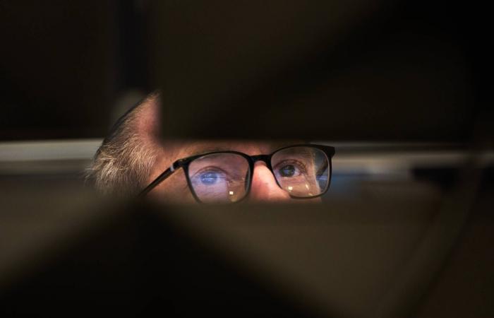 الأسهم
      الخليجية
      تغلق
      مرتفعة
      بدعم
      من
      تصريحات
      ترمب
      حول
      حرب
      إيران