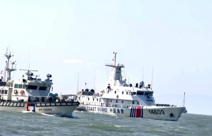 كوريا
      الشمالية
      تندد
      بالهجمات
      العسكرية
      «غير
      القانونية»
      لأميركا
      وإسرائيل
      على
      إيران