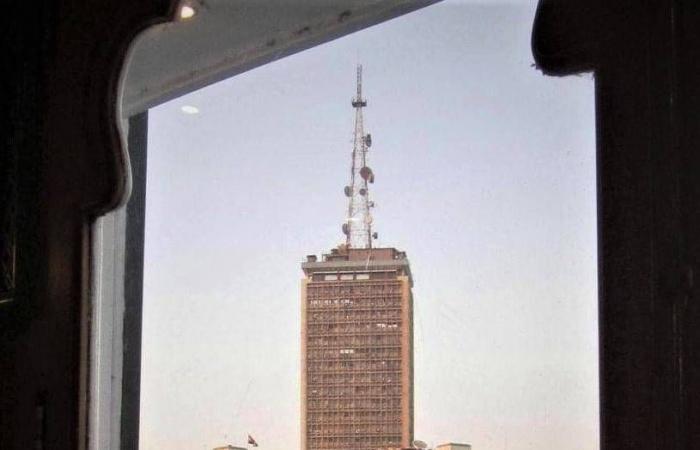 «قرآن
      المغرب»...
      طقس
      رمضاني
      يحتفي
      بالتلاوات
      النادرة
      لكبار
      القراء
      المصريين