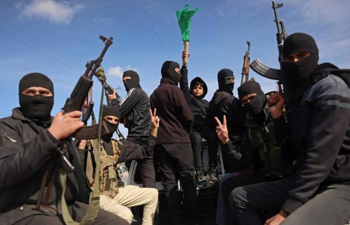 «حماس»
      تقتل
      فلسطينيين
      وتثير
      ردود
      فعل
      غاضبة
      مع
      عودة
      ملاحقة
      الغزيين