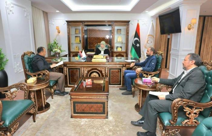 الغلاء
      يضاعف
      معاناة
      الأُسَر
      الليبية
      مع
      اقتراب
      عيد
      الفطر