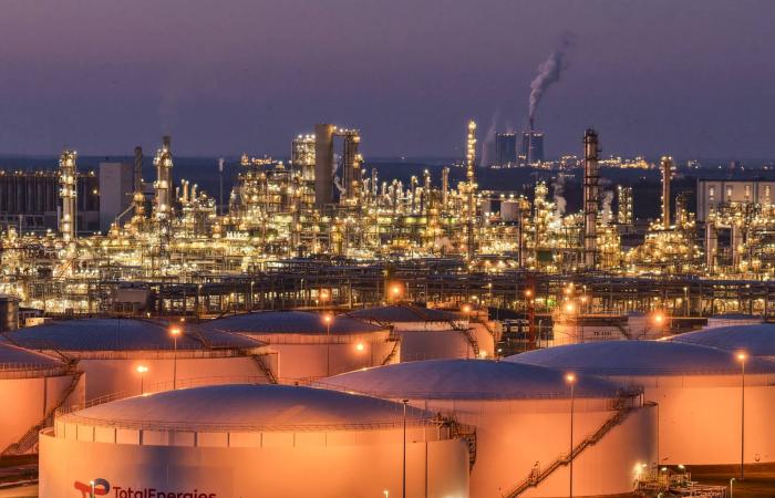 «عام
      الذكاء
      الاصطناعي»
      في
      السعودية...
      دفع
      قوي
      لاقتصاد
      البيانات