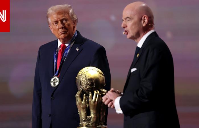 متابعة: رئيس الفيفا: ترامب يًرحّب بمشاركة إيران في كأس العالم 2026 الذي ستستضيفه أمريكا