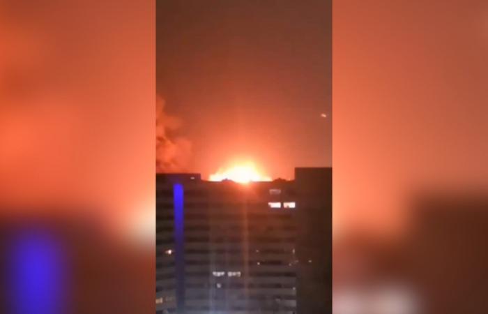 إيران.. كاميرا توثق انفجارات متتالية قرب مطار في طهران