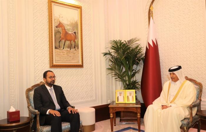 رئيس مجلس الشورى يجتمع مع سفير المملكة المتحدة لدى الدولة