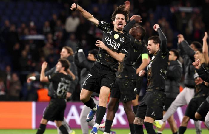 يوروبا
      ليغ:
      ليون
      يلحق
      بسيلتا
      فيغو
      متعادلاً...
      ونوتنغهام
      يسقط
      على
      أرضه