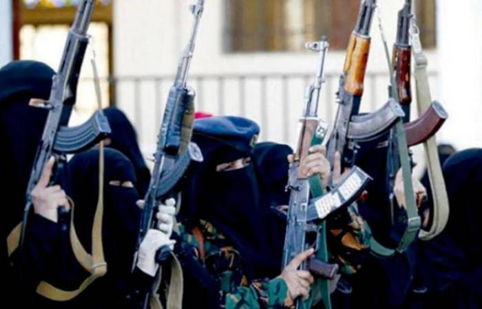 مصر
      تؤكد
      أولوية
      «تفعيل
      الدفاع
      العربي
      المشترك»
      في
      مواجهة
      تحديات
      المنطقة