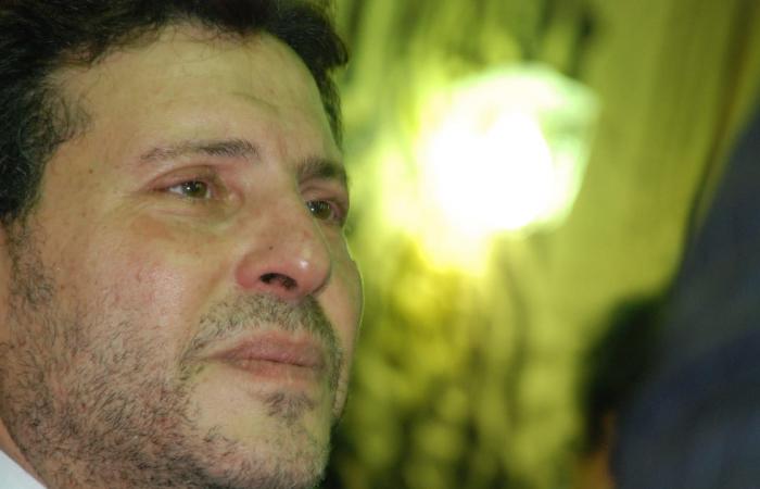 زوجة هاني شاكر توضح سبب قرار سفره لاستكمال العلاج بفرنسا