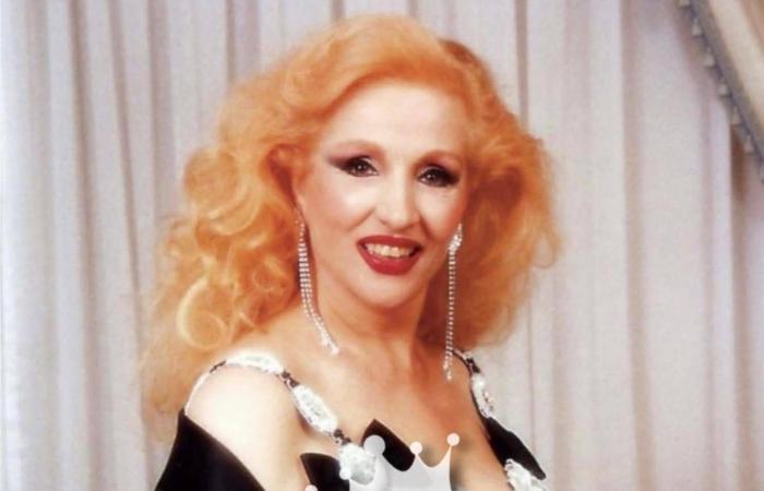 طوروس
      سيرانوسيان...
      صفحة
      من
      مجد
      الزمن
      الجميل
      تُطوى