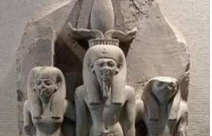 متاحف
      الآثار
      المصرية
      تحتفي
      بالمرأة
      في
      يومها
      العالمي
      وعيد
      الأم