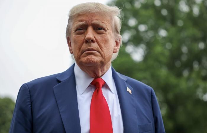 ترامب يعلن عن تنفيذ الجيش الأمريكي "واحدة من أقوى الغارات في تاريخ الشرق الأوسط"