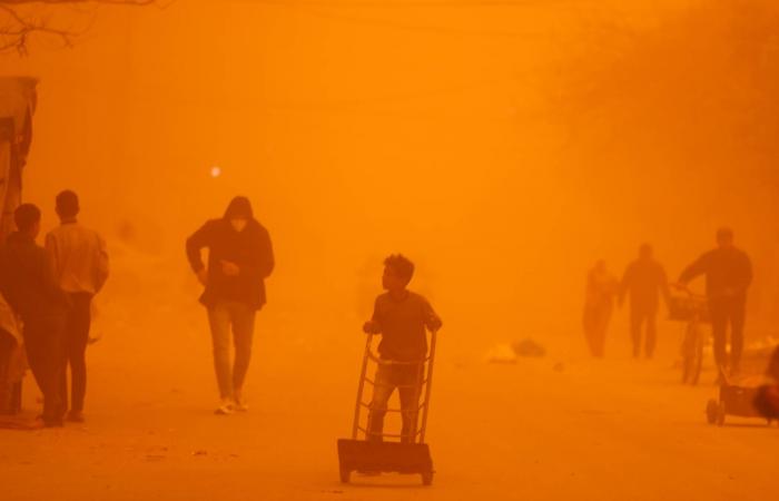 مجاعة
      جديدة
      تهدد
      غزة
      وسط
      تصعيد
      عسكري
      إسرائيلي