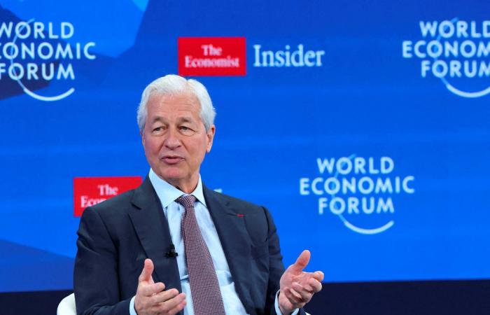 خريف
      الائتمان
      الخاص...
      هل
      تكرر
      «بنوك
      الظل»
      مأساة
      2007؟