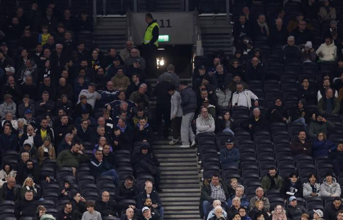 الدوري
      الإنجليزي:
      نيوكاسل
      يسقط
      تشيلسي
      على
      أرضه
      بهدف
      أنتوني