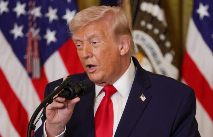 ترامب يكشف عن تعرض 5 طائرات أمريكية للتزود بالوقود لهجوم بالسعودية