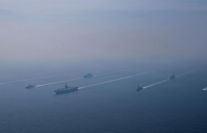 الجيش الأمريكي يرد على الحرس الثوري وادعاء تعطيل حاملة طائرات