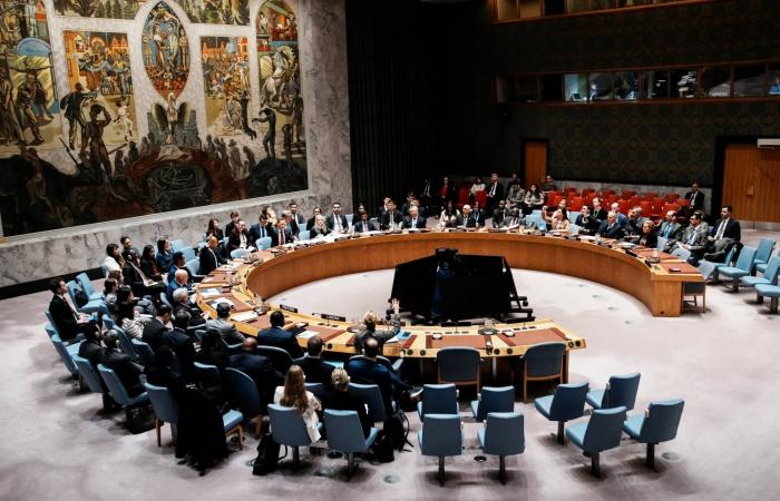 مسيّرة
      تضرب
      قاعدة
      إيطالية
      -
      أميركية
      في
      الكويت
      من
      دون
      إصابات