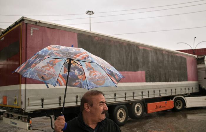 باب
      الدبلوماسية
      مغلق
      مع
      اشتداد
      الضربات