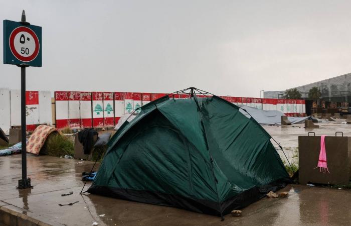 لبنان:
      مفاوضات
      وقف
      الحرب
      بين
      المصلحة
      الوطنية
      والتسوية
      الإقليمية