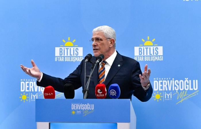 إيران
      تعتقل
      38
      شخصاً
      على
      الأقل
      للاشتباه
      في
      صلتهم
      بإسرائيل