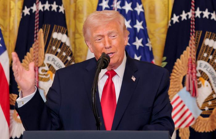 إيران.. ترامب يرد على أسئلة عن مجتبى خامنئي و"دول أخرى سترسل سفنا حربية"