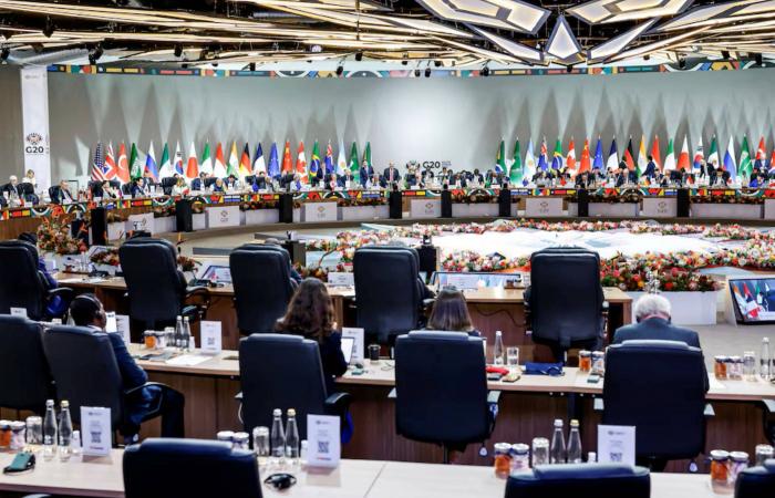 اليابان
      وأستراليا
      ترفضان
      إرسال
      سفن
      حربية
      إلى
      مضيق
      هرمز