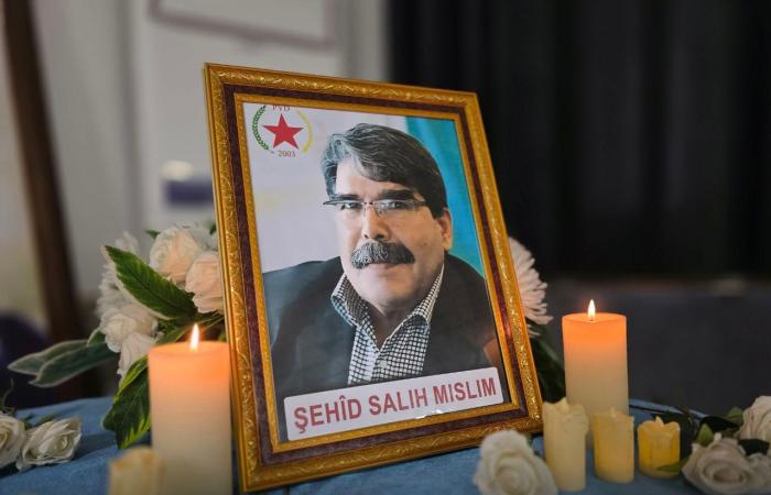 للمرة
      الأولى
      في
      تاريخ
      سوريا...
      احتفالات
      بـ«عيد
      النوروز»
      في
      ساحات
      دمشق