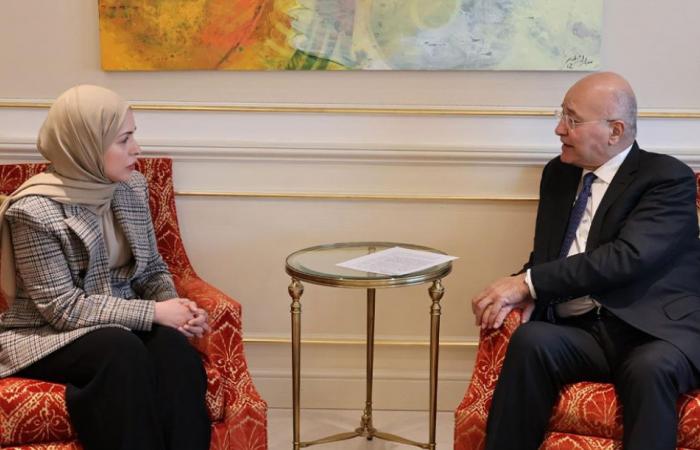 المندوب الدائم لدولة قطر لدى الأمم المتحدة تجتمع مع المفوض السامي للأمم المتحدة لشؤون اللاجئين