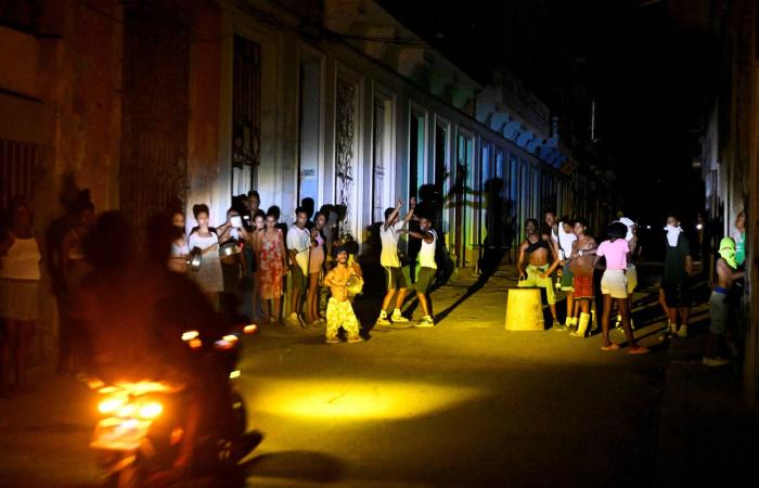 استقالة
      أول
      مسؤول
      أميركي
      بسبب
      حرب
      إيران