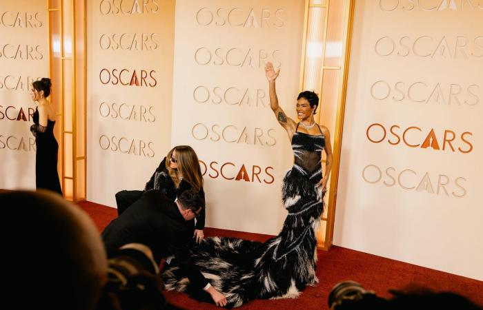 حفل الأوسكار الـ 98.. إطلالات صنعت اللحظة على السجادة الحمراء