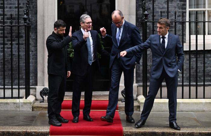 كييف
      تدعو
      بروكسل
      إلى
      إيجاد
      سبل
      لتجاوز
      اعتراض
      المجر
      على
      قرضها