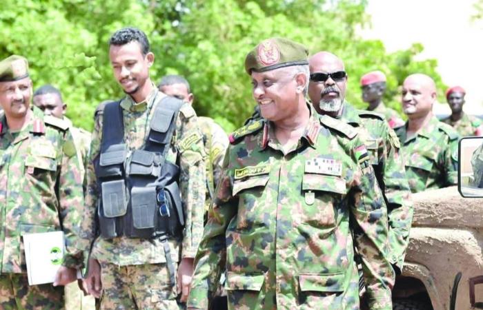 استئناف
      عمل
      «لجنة
      تفكيك
      الإنقاذ»
      يثير
      ضجة
      كبيرة
      في
      السودان