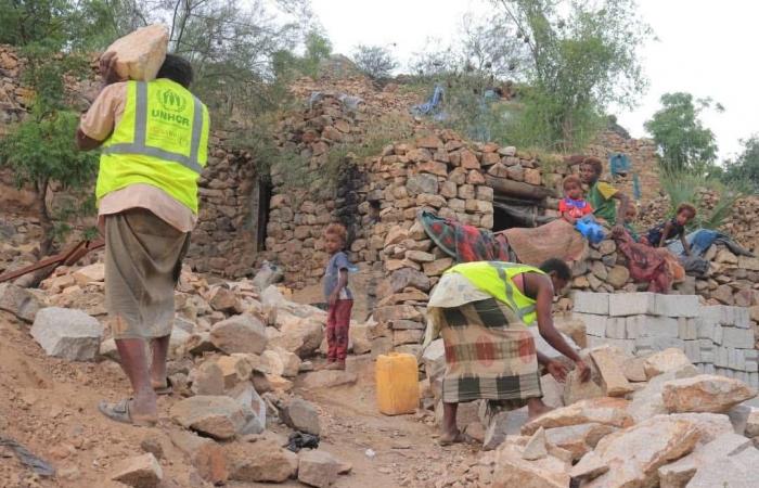 أزمة
      جديدة
      بالصومال...
      ولاية
      «جنوب
      الغرب»
      تعلِّق
      تعاونها
      مع
      الحكومة