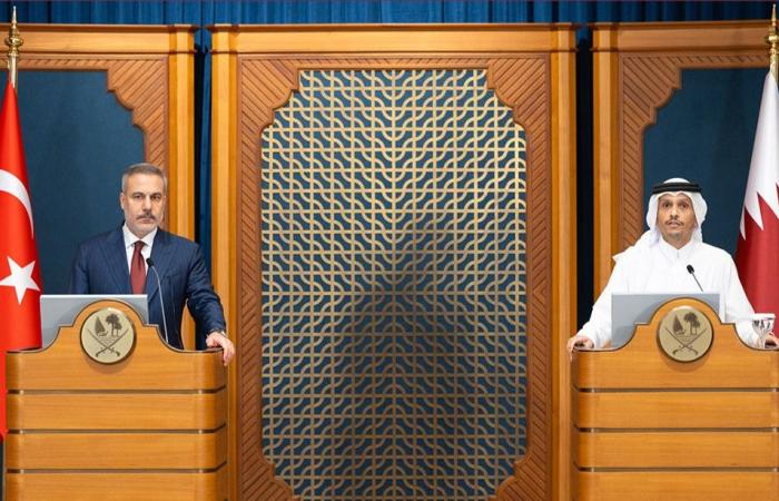 رئيس الوزراء: الاعتداءات الإيرانية على قطر تصعيد خطير وانتهاك مرفوض وتهدد استقرار المنطقة