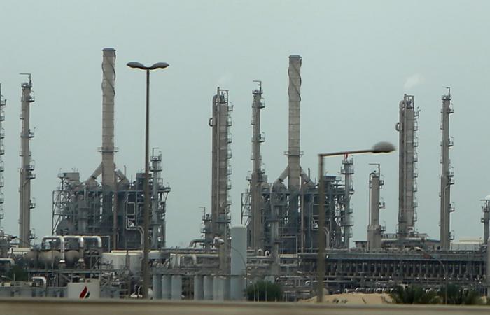 الكويت.. تعرض مصفاة ميناء الأحمدي النفطية لهجوم بطائرة مسيرة