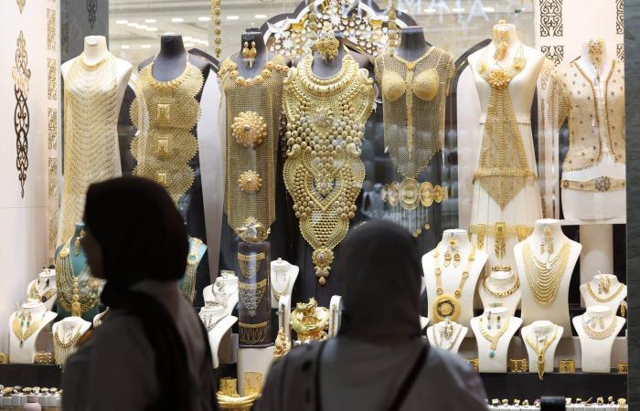 «حرب
      المنشآت»
      تشعل
      أسواق
      الطاقة
      وتطغى
      على
      «بريق»
      الذهب