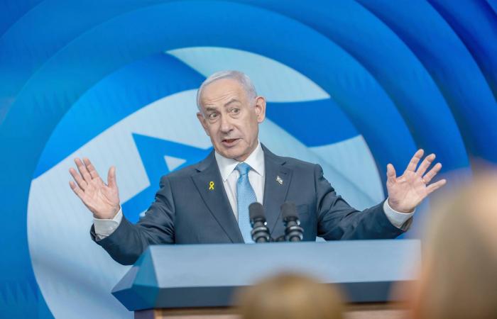 الجمهور
      الإسرائيلي
      يدعم
      حرب
      إيران...
      ويشكك
      في
      إسقاط
      نظامها